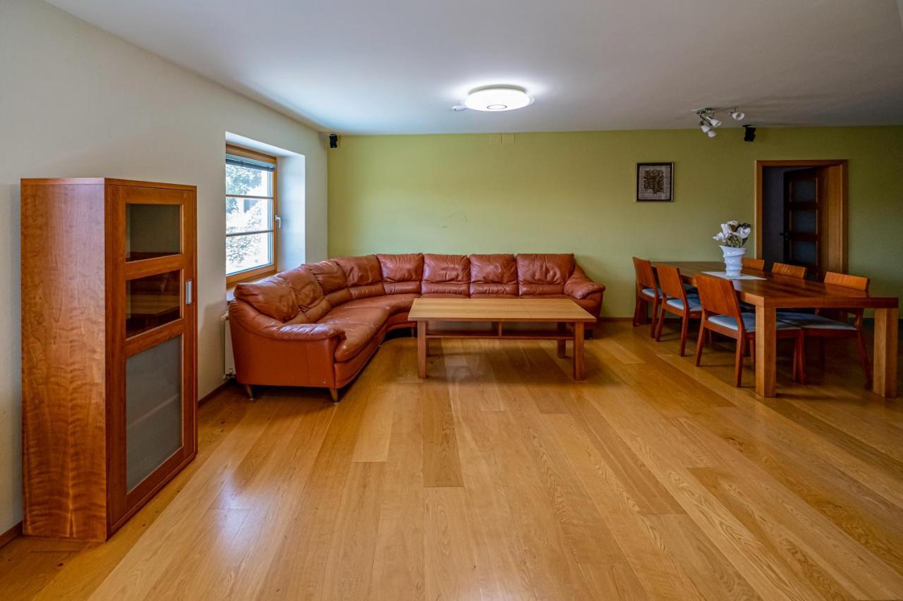 לדניצה Relax Hotel Stork מראה חיצוני תמונה