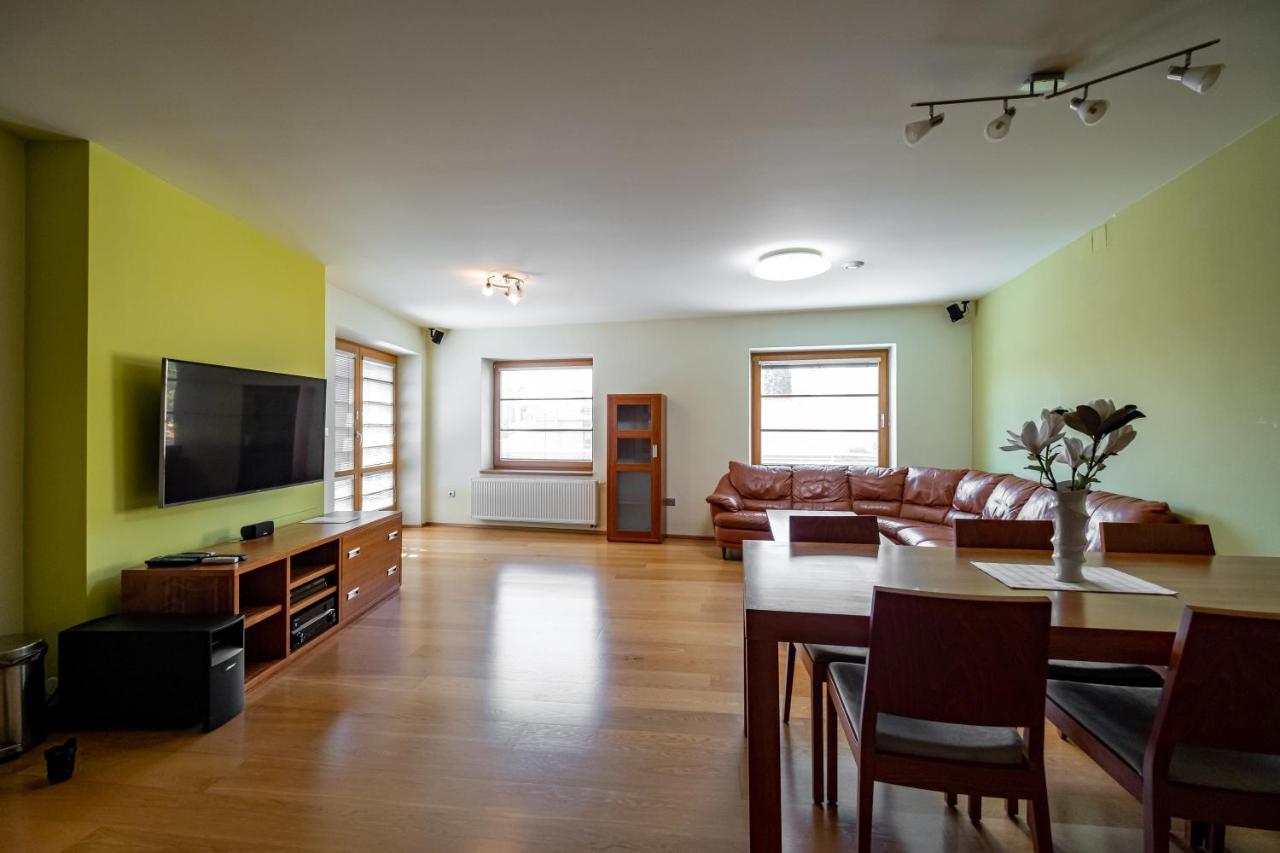 לדניצה Relax Hotel Stork מראה חיצוני תמונה